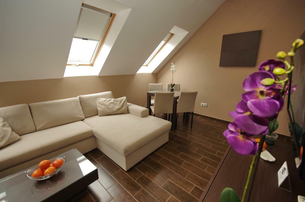Royal Residence Apartments Gyula Εξωτερικό φωτογραφία